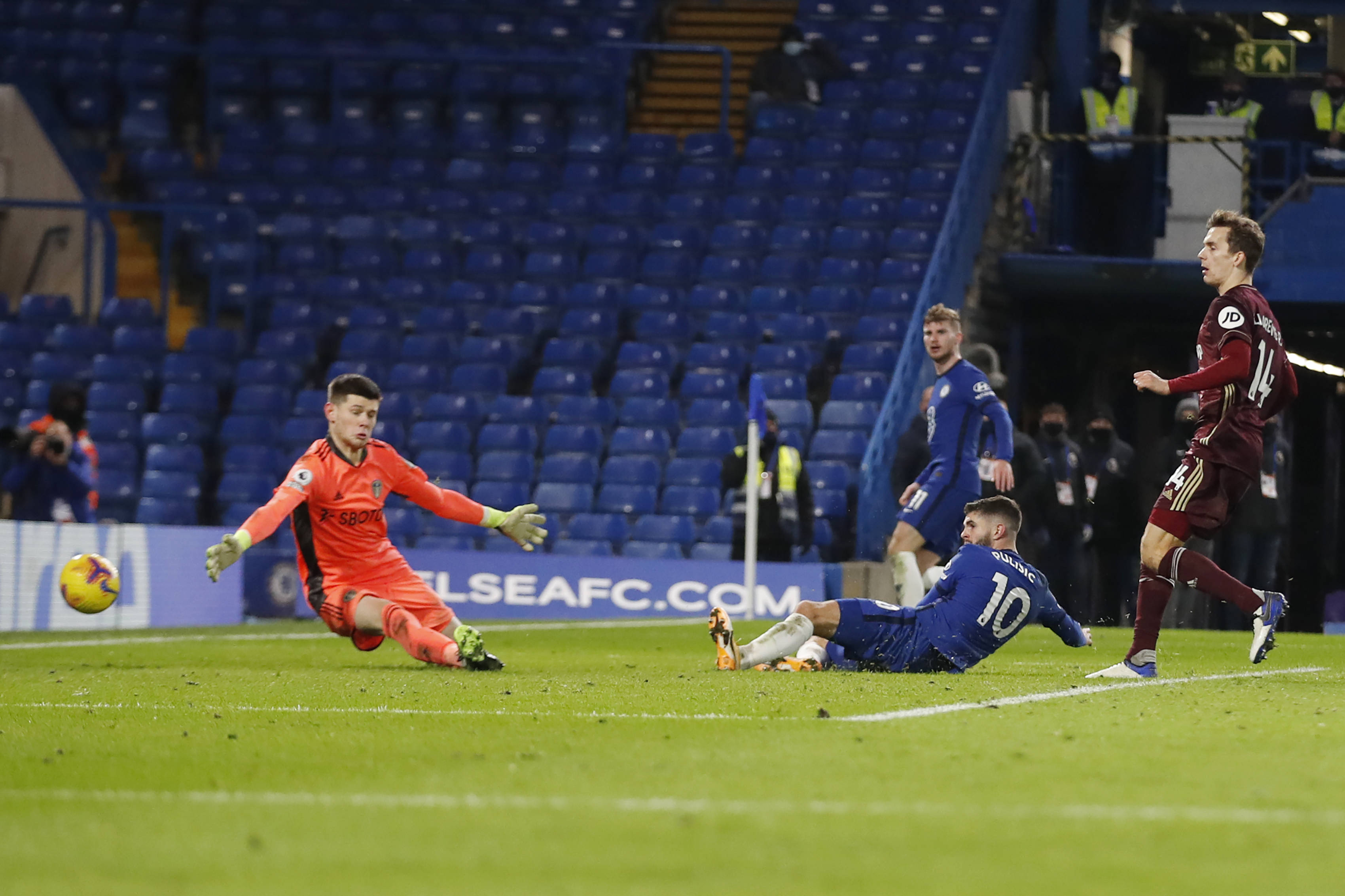 唯有拭目以 唯有拭目以